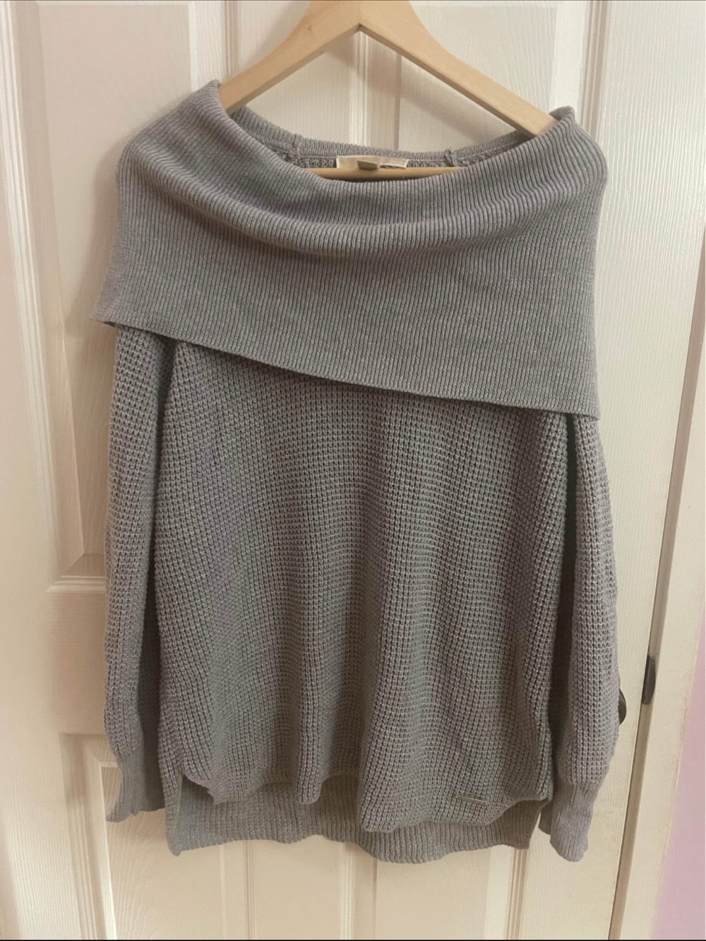 Michael Kors Light Gray Off-the-Shoulder Waffle Knit Sweater